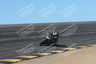 media/Mar-24-2025-Moto Forza (Mon) [[57ce5c5cff]]/1-Advanced Group/Session 2 (Bowl)/